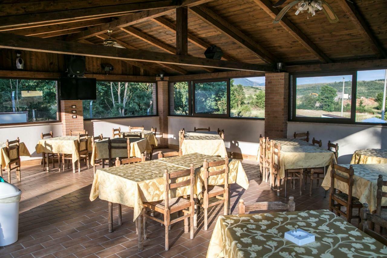 Hotel Ristorante Il Giardino Cagnano Amiterno Zewnętrze zdjęcie