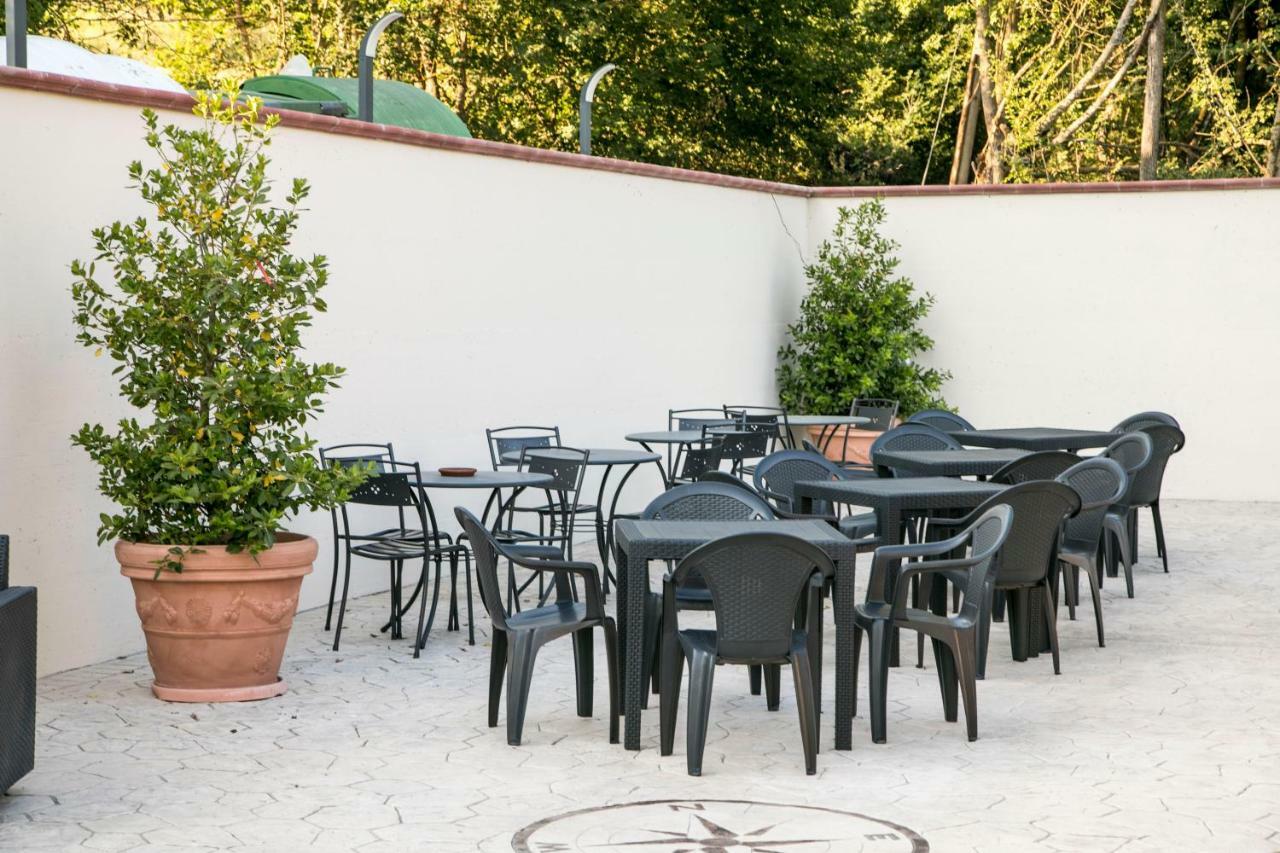 Hotel Ristorante Il Giardino Cagnano Amiterno Zewnętrze zdjęcie